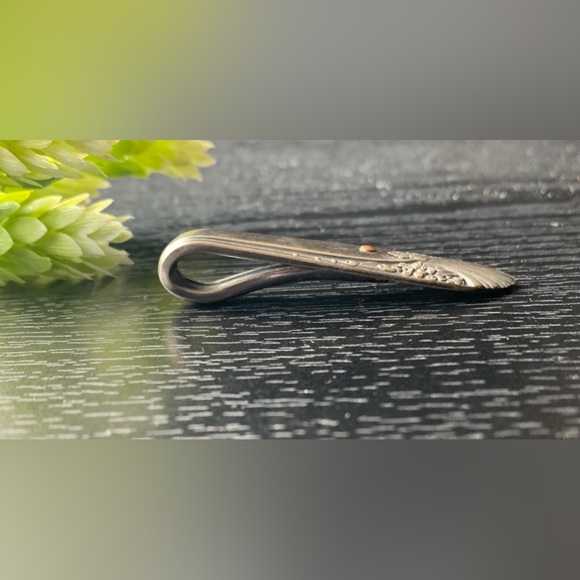 Spoon Pendant with Copper Rivet Jewelry 1939 Vintage Boho Silver Plated … - Picture 5 of 6